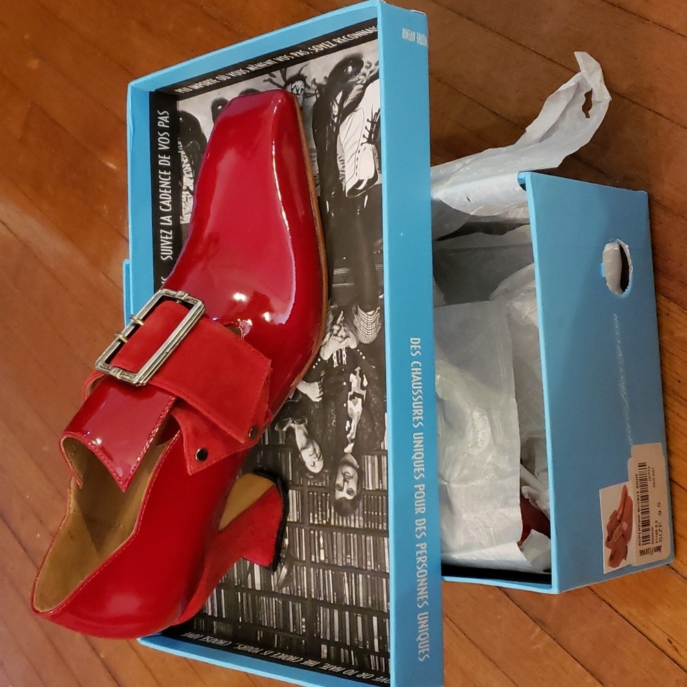 John Fluevog Super Fine Bishop Square Toe Buckled Loafer